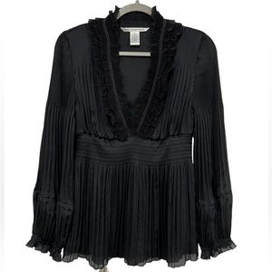 DVF Diane von Furstenberg Black Matador Blouse Pleated Ruffle Detail Size 8